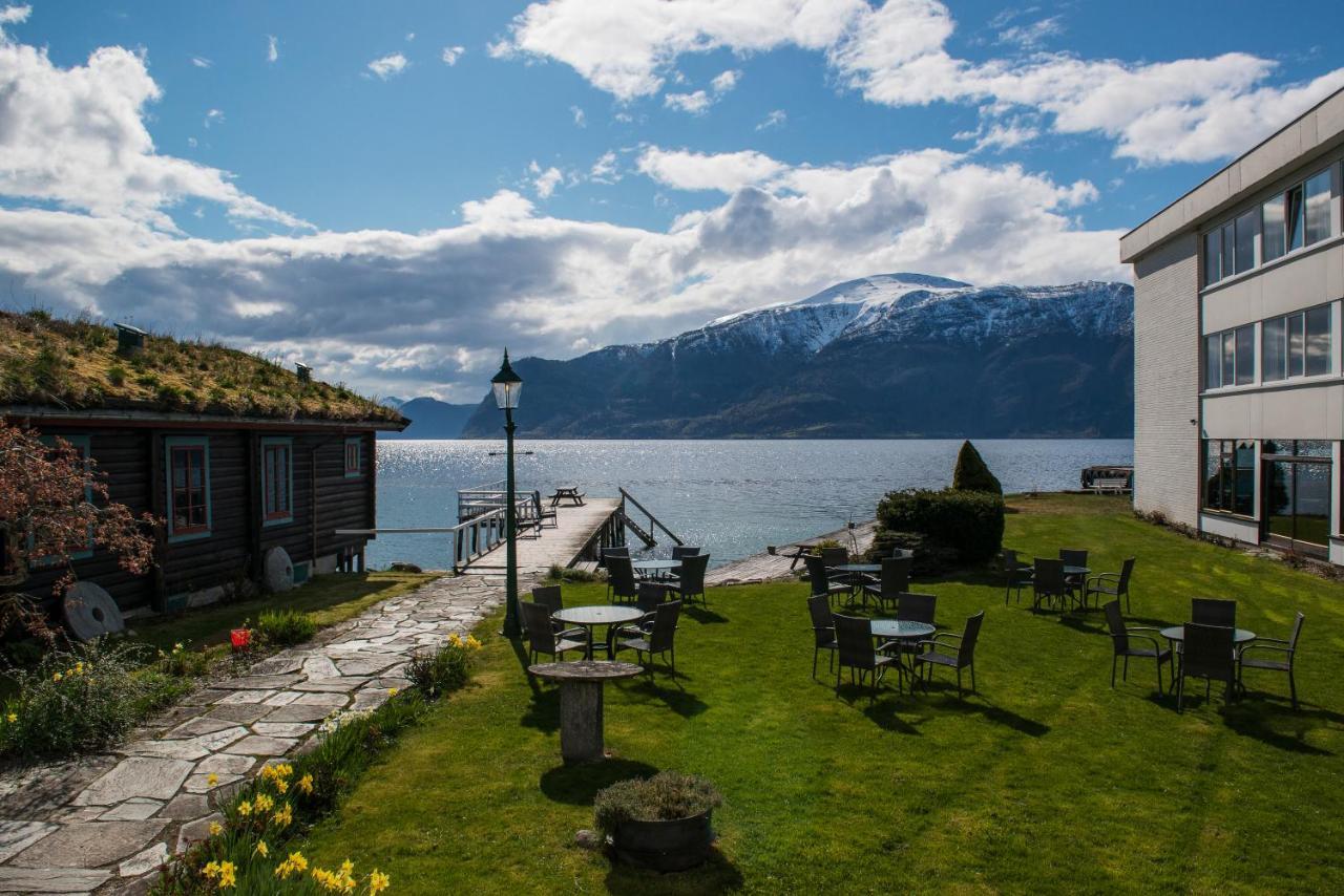 Leikanger Fjordhotel - Unike Hoteller Dış mekan fotoğraf