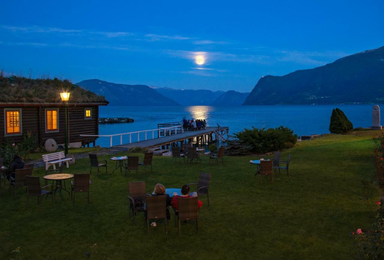 Leikanger Fjordhotel - Unike Hoteller Dış mekan fotoğraf