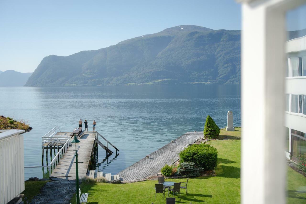 Leikanger Fjordhotel - Unike Hoteller Dış mekan fotoğraf