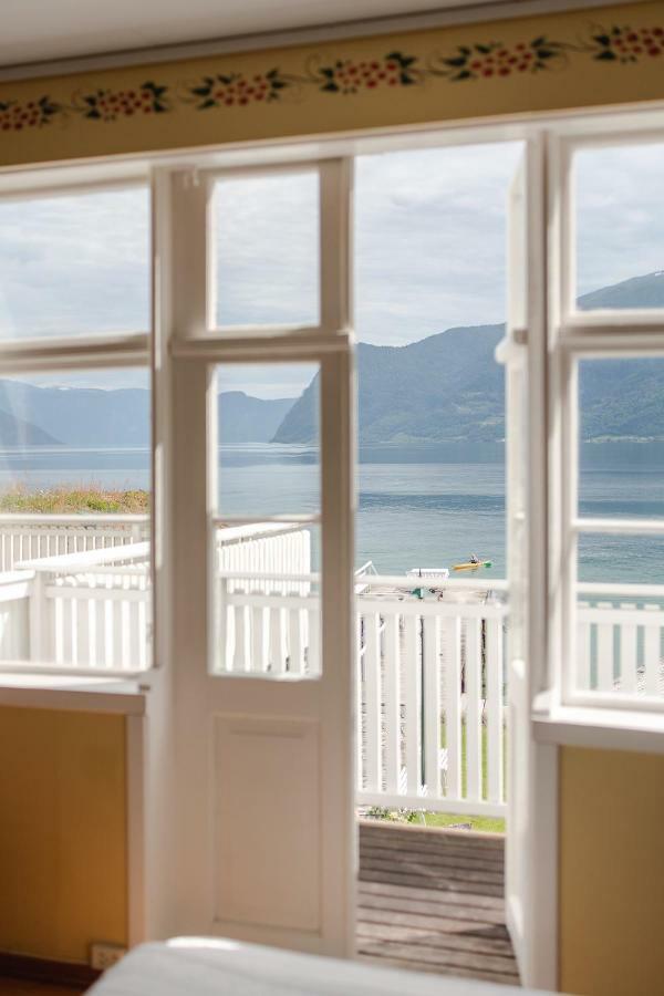 Leikanger Fjordhotel - Unike Hoteller Dış mekan fotoğraf